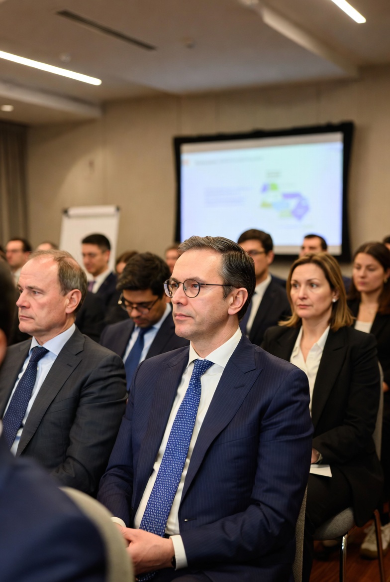 Board-level executives at a QANAQ Academy programme